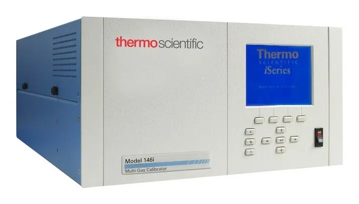 Calibrador de dilución de gases Thermo 146i