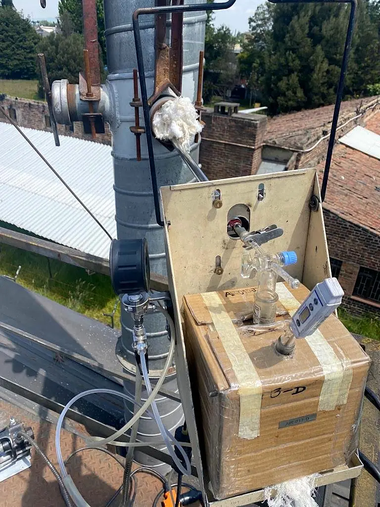 Caja de impactadores del tren isocinético instalada sobre la cubierta